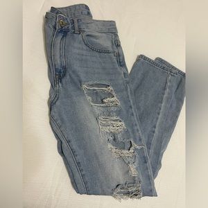 Boyfriend Ripped Jeans